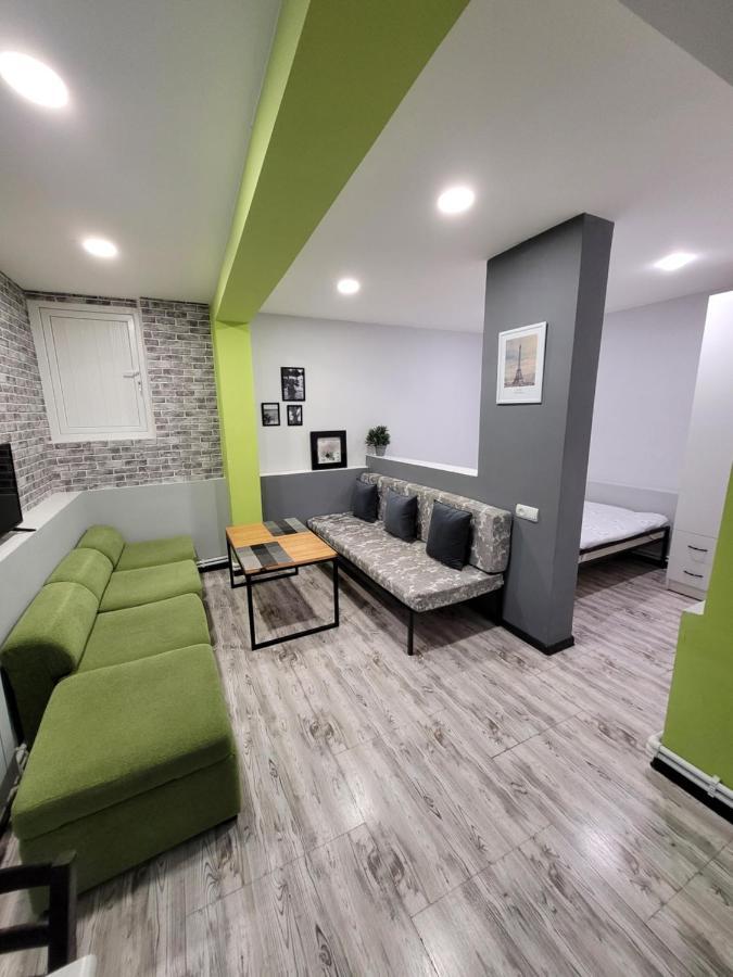 Дом 33 Возле Клиники Астхик Villa Yerevan Bagian luar foto